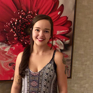 Meet your Posher, Hannah